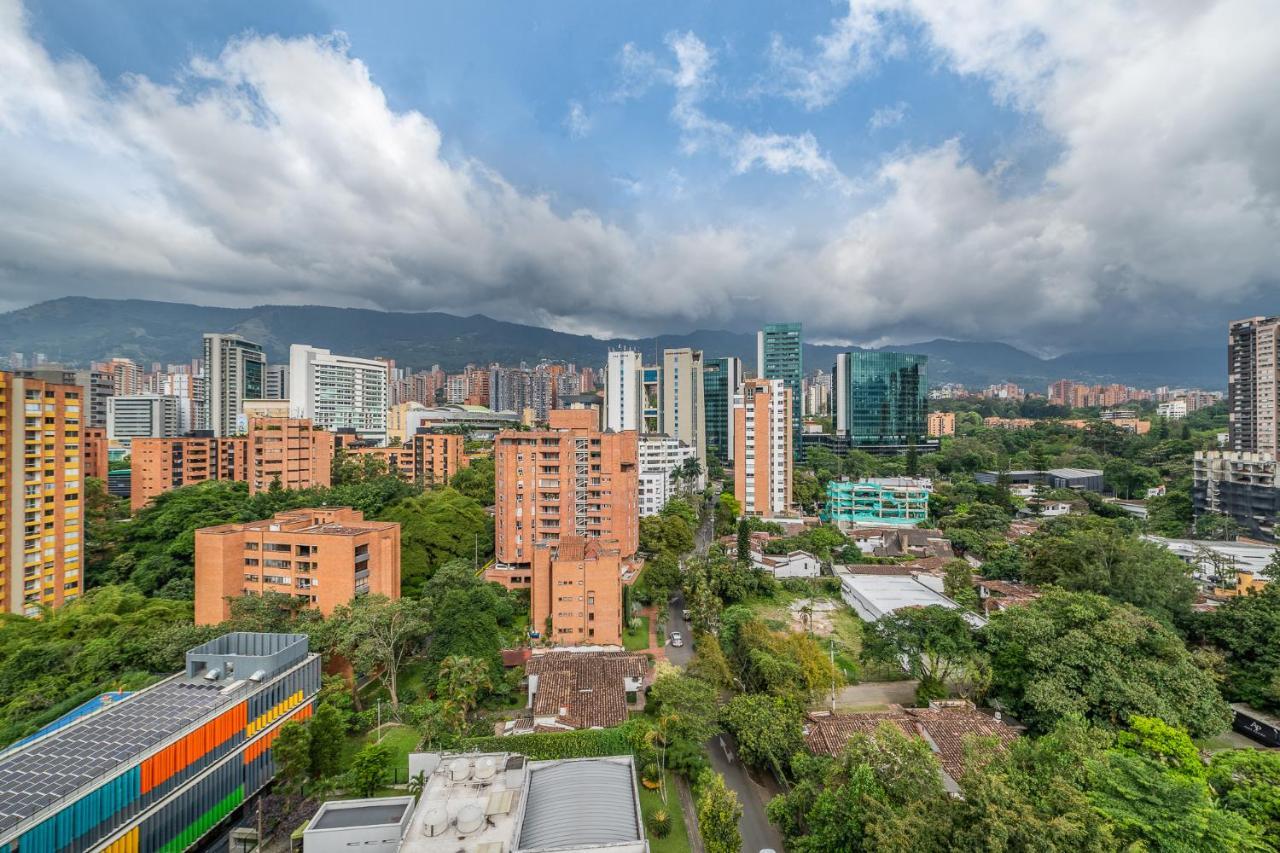 Apartamentos Go Living & Suites By Housy Host Медельїн Екстер'єр фото